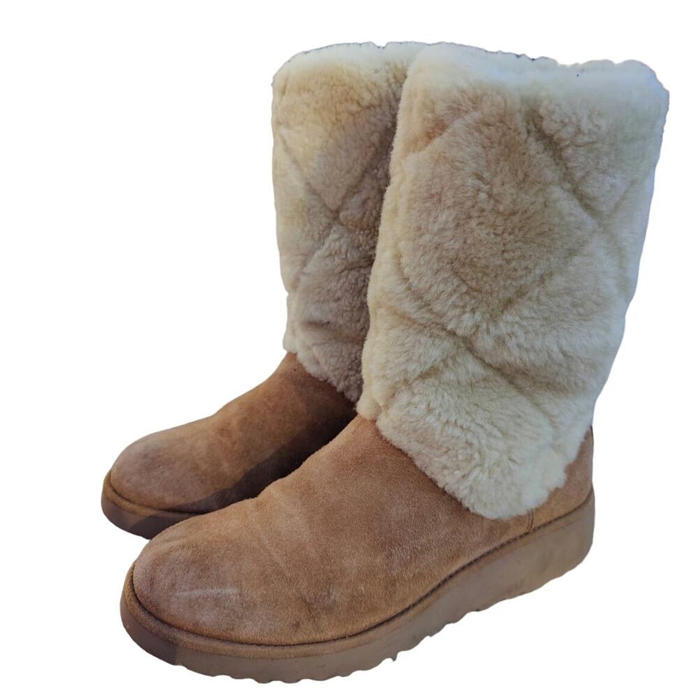 vintage Tan UGG furry boots sz 6